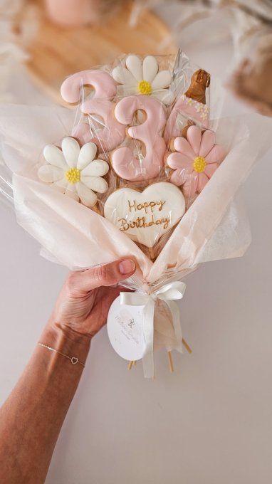 Bouquet anniversaire en fleurs