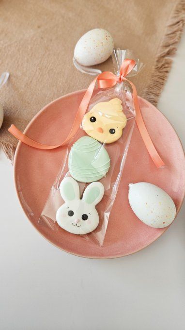 Trio de biscuits de pâques- lapin sauge, œuf sauge tête de poussin