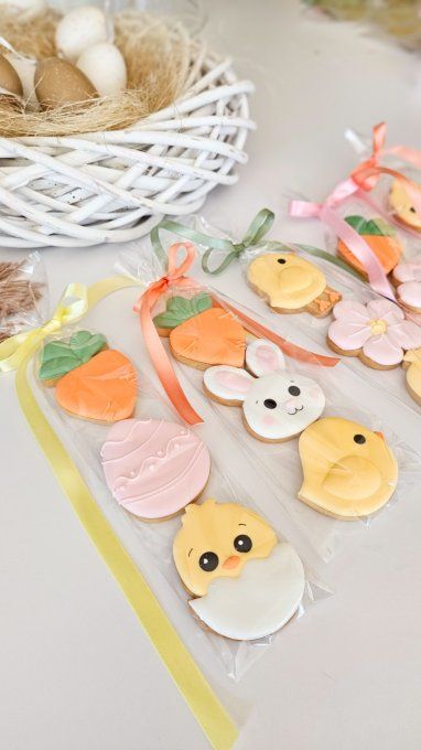 Trio de biscuits de pâques- poussin coquille, œuf rose, carotte