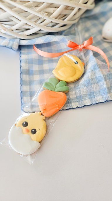 Trio de biscuits de pâques- poussin coquille, carotte, poussin