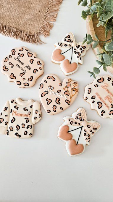 Biscuit médaillon panthère “Bonne fête maman” – Fête des Mères - ollection Panthère